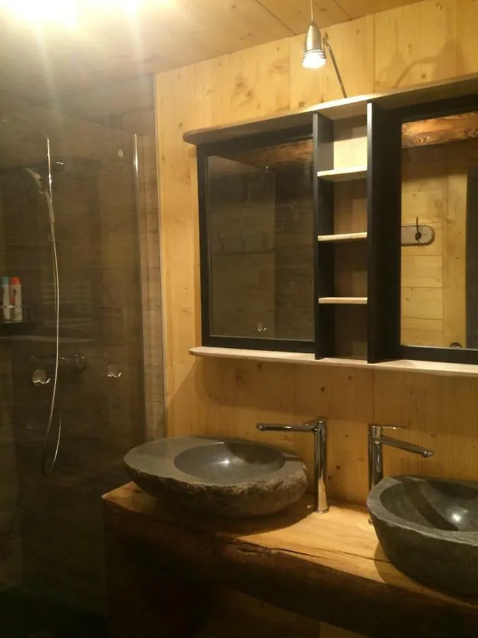 Gite L'Entre 2 Monts Chaudeyrolles Holiday home
