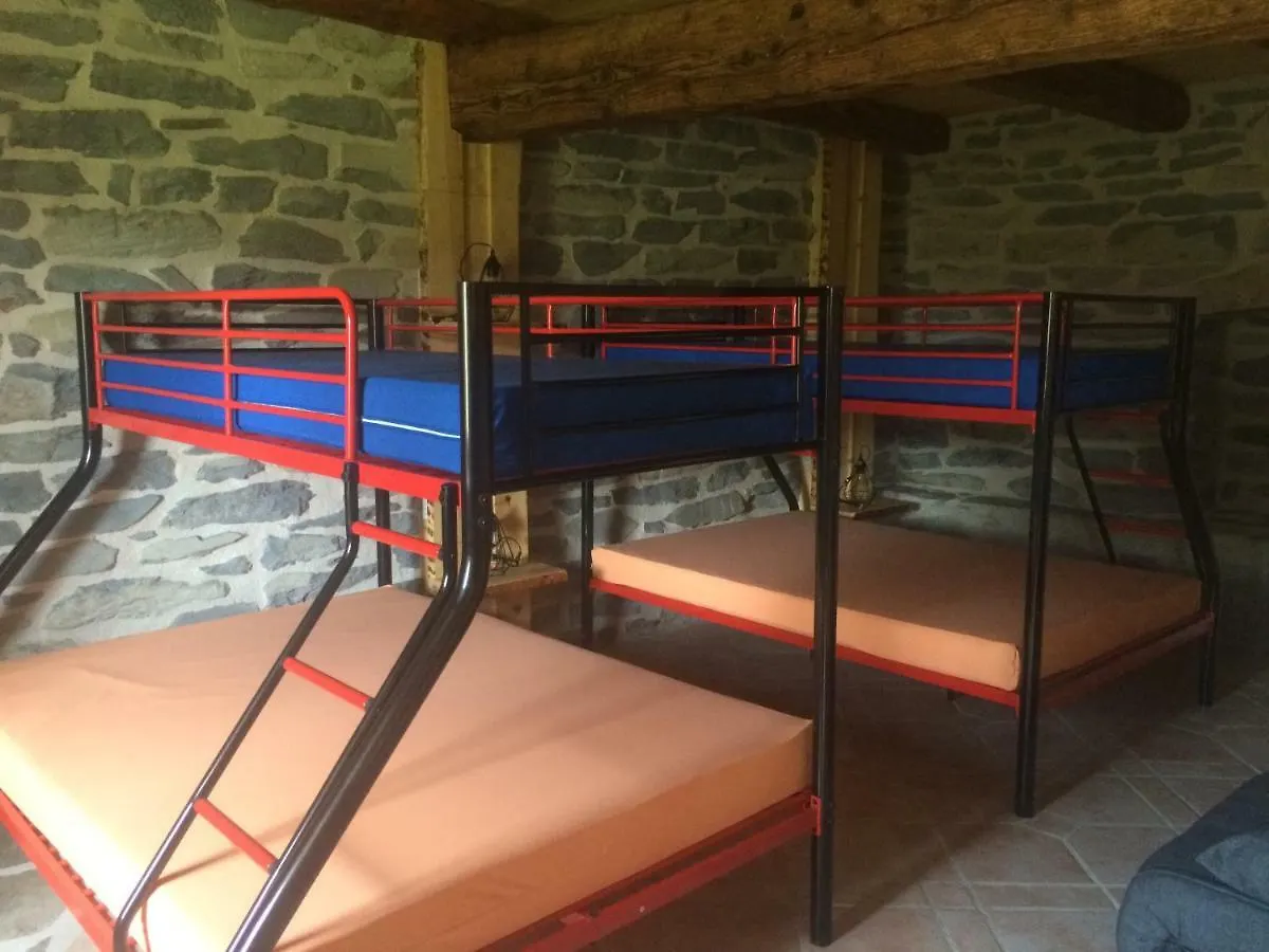 Gite L'Entre 2 Monts Chaudeyrolles Holiday home